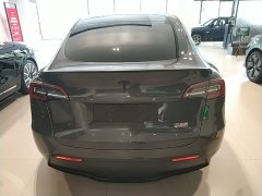 Tesla Model Y Rear-Wheel Drive - ფოტო 6