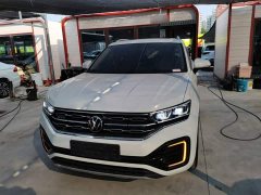 Volkswagen Taos GTE Plug-in Hybrid Taos GTE 2022 1.4T Luxury - ფოტო 3