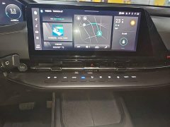 Changan CS55 Plus 2022 2nd Generation 1.5T DCT Premium - ფოტო 13