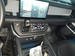 Land Rover Defender Facelift 110 3.0T P400 X-DYNAMIC HSE - ფოტო 14