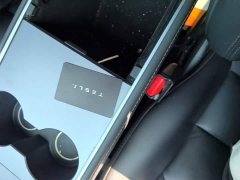Tesla Model Y 2022 Facelift Rear-Wheel Drive - ფოტო 9