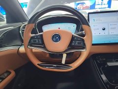BYD Han DM-i 121KM Honor Edition - ფოტო 11