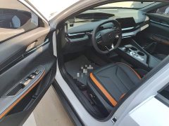 Changan UNI-V 2024 1.5T High-Performance Edition - ფოტო 16