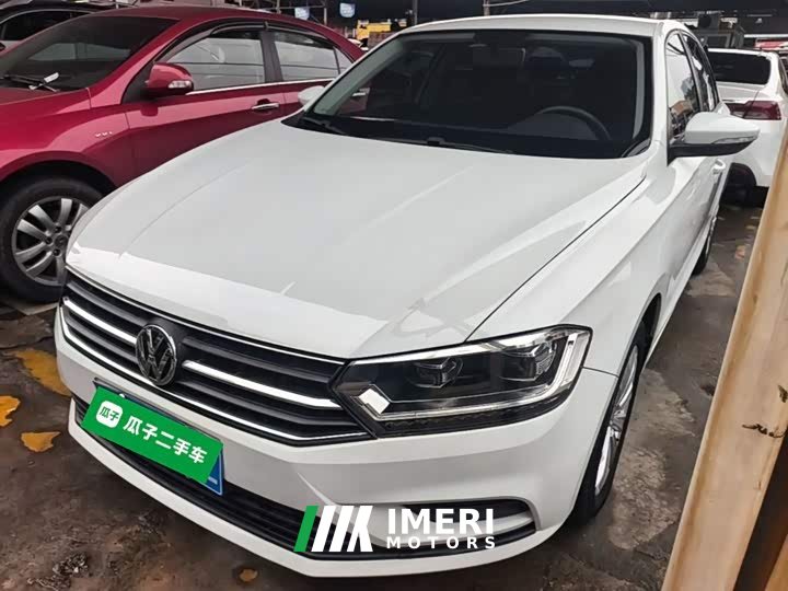 Volkswagen Bora Facelift Legend 1.5L Automatic Fashion China VI