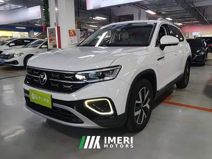 Volkswagen Taos 330TSI FWD Luxury Plus Advanced Edition