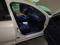 Honda Civic Hatchback 220 Turbo CVT Trendy Control - ფოტო 19