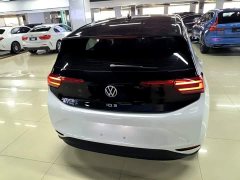 Volkswagen ID.3 Outstanding Edition - ფოტო 6