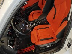 BMW 1 Series 125i M Sport Night Edition - ფოტო 15