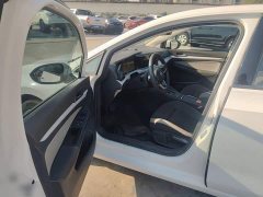 Volkswagen Golf 2021 200TSI DSG - ფოტო 16
