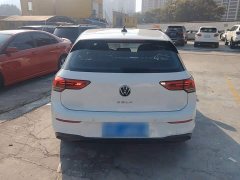 Volkswagen Golf 2021 200TSI DSG - ფოტო 6