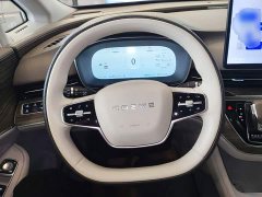 SAIC Rong Wei iMAX8 New Energy 2025 1.5T DMH Land Respect Luxury Edition - ფოტო 11