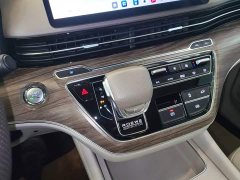 SAIC Rong Wei iMAX8 New Energy 2025 1.5T DMH Land Respect Luxury Edition - ფოტო 14