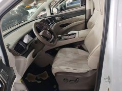 Denza D9 2022 DM-i 970 AWD Flagship - ფოტო 15