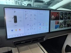 Li Auto Li Xiang MEGA Ultra - ფოტო 13