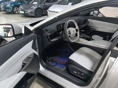 Dongfeng eπ007 Pure Electric 530 Ruoyi Edition - ფოტო 16