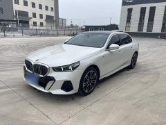 BMW 5 Series 525Li M Sport Package - ფოტო 2