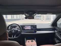 BMW 5 Series 525Li M Sport Package - ფოტო 8