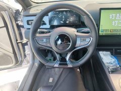 BYD Dolphin 06 DM-i Smart Drive Edition 80KM Luxury - ფოტო 11