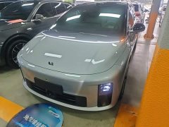 Li Auto i6 2025 Four-Wheel Drive Standard Edition - ფოტო 2