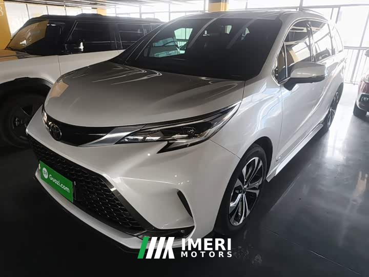 Toyota Grevias 2.5L Hybrid Premium Plus Edition - ავტომობილი ჩინეთიდან