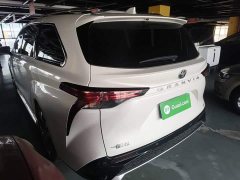 Toyota Grevias 2.5L Hybrid Premium Plus Edition - ფოტო 5