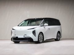 Buick Zhijing Shijia Luxury Edition - ფოტო 1