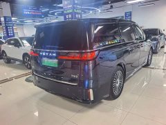 Voyah Lantu Dreamchaser PHEV AWD Luxury Kunpeng Edition - ფოტო 11