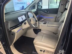 Voyah Lantu Dreamchaser PHEV AWD Luxury Kunpeng Edition - ფოტო 6