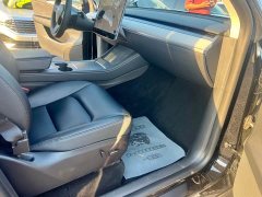 Tesla Model Y Rear-Wheel Drive - ფოტო 19