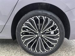 Volkswagen Passat 2025 Pro 380TSI Dragon Premium Edition - ფოტო 16