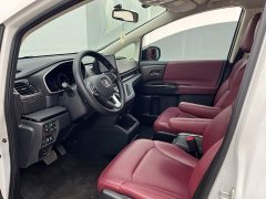 Honda Odyssey 2024 2.0L e:HEV Sharp Comfort Edition - ფოტო 10