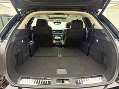 FAW Red Flag E-HS9 2022 690km Range Flagship Edition Six-Seater - ფოტო 15