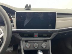 Volkswagen Bora 200TSI DSG Comfort Edition - ფოტო 8
