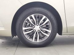 Buick GL8 ES Luxe 653T Comfort - ფოტო 17