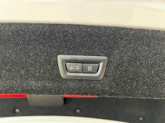 BMW 3 Series 325Li M Sport Package - ფოტო 16