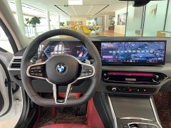 BMW 3 Series 325Li M Sport Package - ფოტო 7