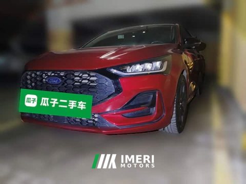 2022 Ford Focus Hatchback EcoBoost 180 Automatic ST Line - ავტომობილი ჩინეთიდან