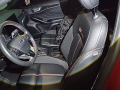 Ford Focus Hatchback EcoBoost 180 Automatic ST Line - ფოტო 11