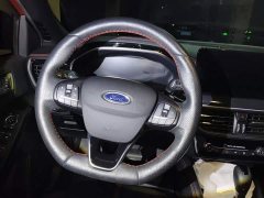 Ford Focus Hatchback EcoBoost 180 Automatic ST Line - ფოტო 6