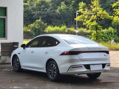 BYD Qin PLUS Glory Edition DM-i 55KM Leading - ფოტო 7