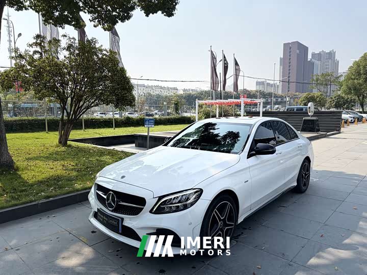 Mercedes-Benz C-Class C 260 Star Radiance Premium Edition - ავტომობილი ჩინეთიდან
