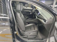 Buick Enclave 2020 28T Two-Wheel Drive Battle Flag Edition - ფოტო 10