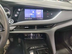 Buick Enclave 2020 28T Two-Wheel Drive Battle Flag Edition - ფოტო 14
