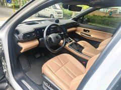 NIO ES8 2020 580KM Six-Seater - ფოტო 4