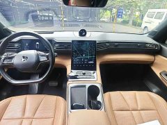 NIO ES8 2020 580KM Six-Seater - ფოტო 6