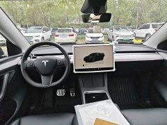 Tesla Model Y Rear-Wheel Drive - ფოტო 5