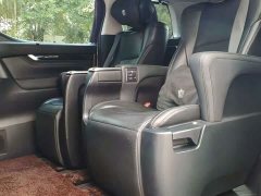 Toyota Vellfire Crown Hybrid 2.5L HV Luxury Edition - ფოტო 12