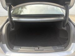 Lincoln Z 2.0T Premier - ფოტო 9