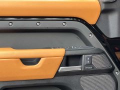 Land Rover Defender 2024 110 5.0T V8 - ფოტო 7