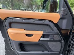 Land Rover Defender 2024 110 5.0T V8 - ფოტო 8